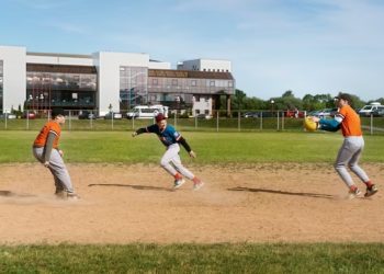 Lucky Cola Baseball: The Winning Blend for Every Batter